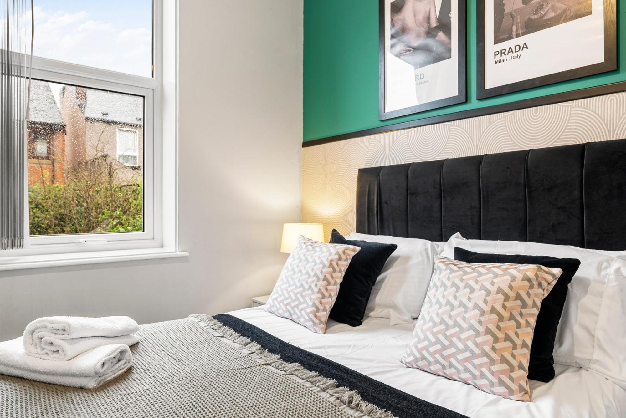 20 Percent Off! Stylish Sheffield Abode Sleeps 12 Lägenhet Exteriör bild