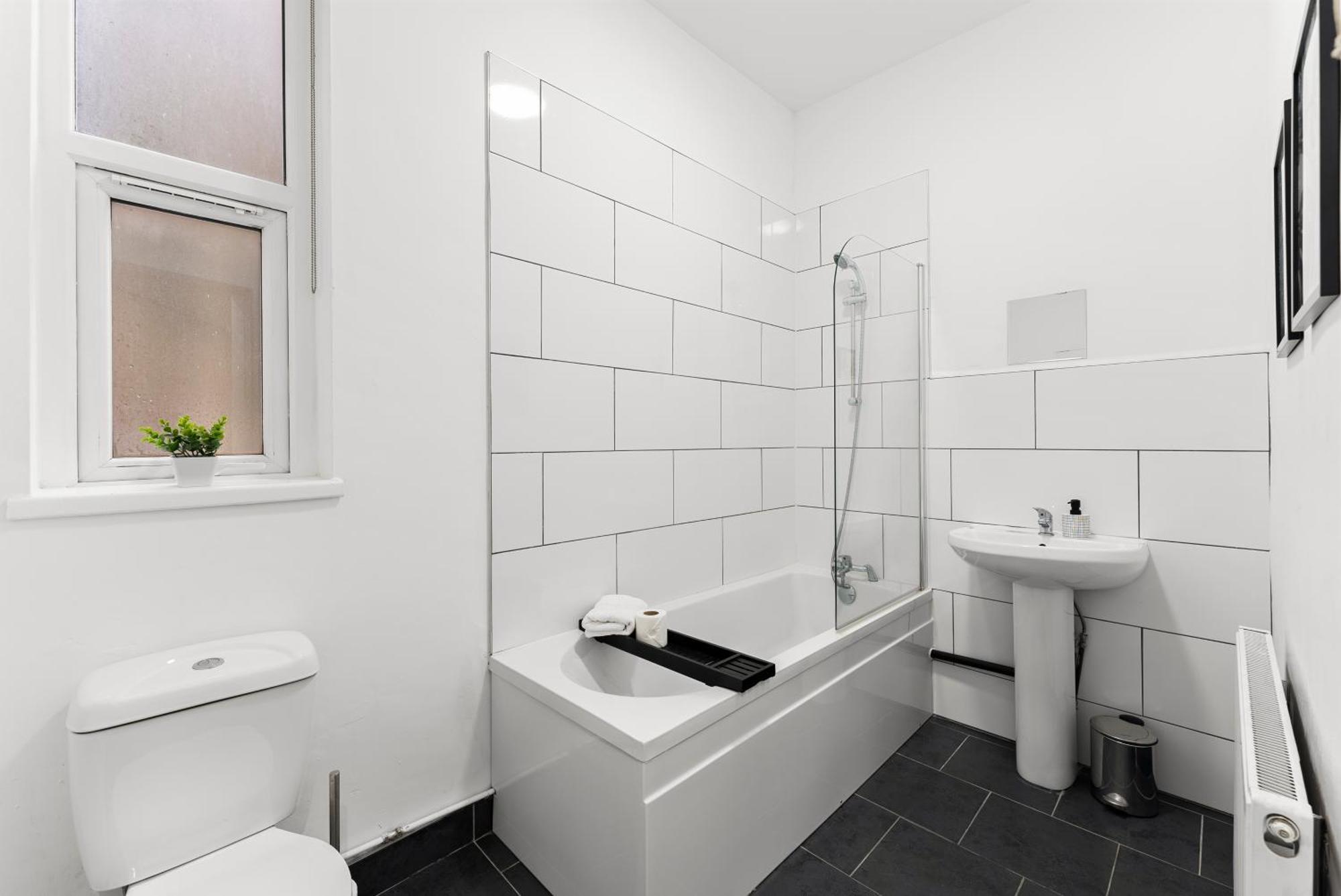 20 Percent Off! Stylish Sheffield Abode Sleeps 12 Lägenhet Exteriör bild
